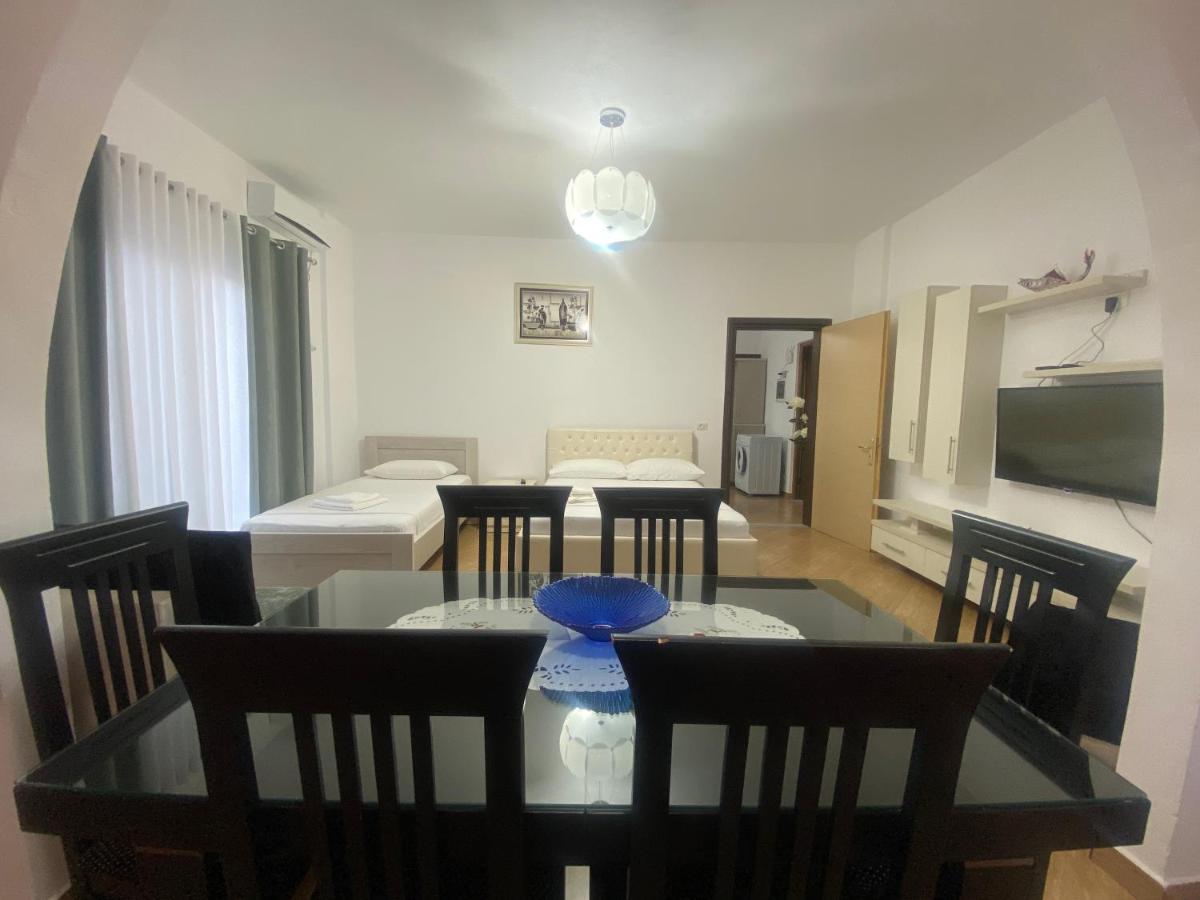Holiday Home Shahini 卡萨米尔 外观 照片